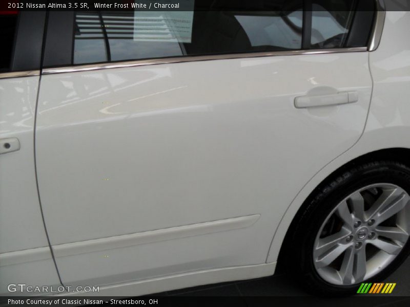 Winter Frost White / Charcoal 2012 Nissan Altima 3.5 SR