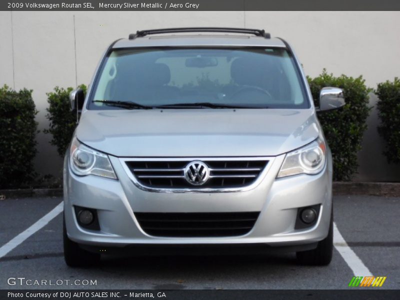 Mercury Sliver Metallic / Aero Grey 2009 Volkswagen Routan SEL