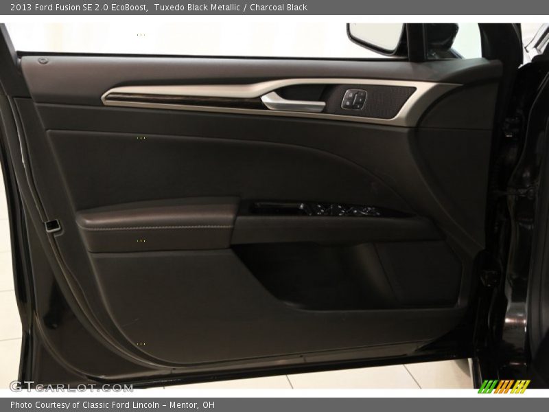 Door Panel of 2013 Fusion SE 2.0 EcoBoost