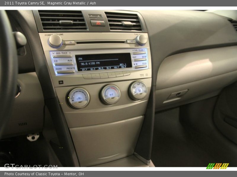 Magnetic Gray Metallic / Ash 2011 Toyota Camry SE