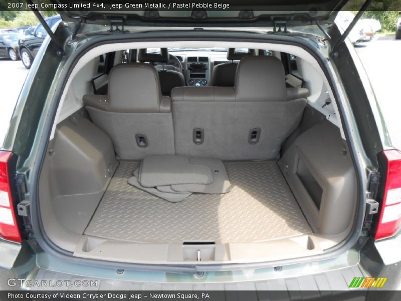 Jeep Green Metallic / Pastel Pebble Beige 2007 Jeep Compass Limited 4x4