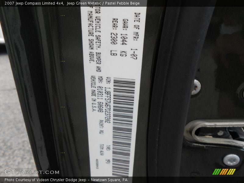 Jeep Green Metallic / Pastel Pebble Beige 2007 Jeep Compass Limited 4x4