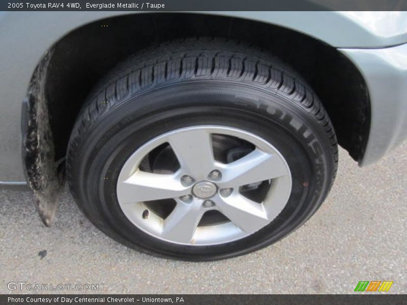 Everglade Metallic / Taupe 2005 Toyota RAV4 4WD