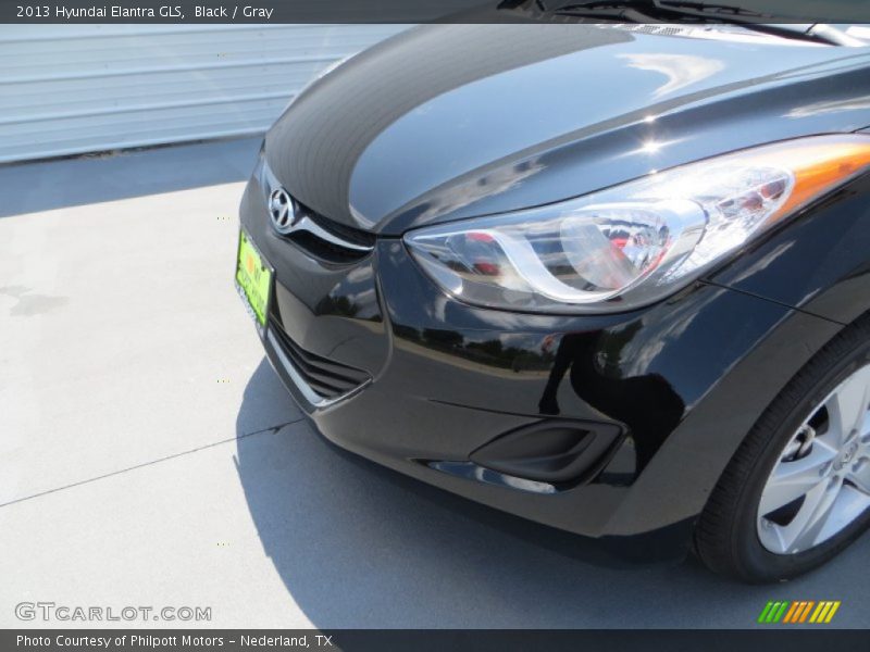 Black / Gray 2013 Hyundai Elantra GLS