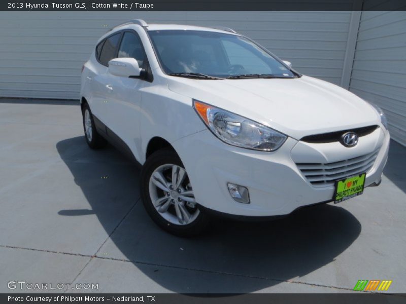 Cotton White / Taupe 2013 Hyundai Tucson GLS