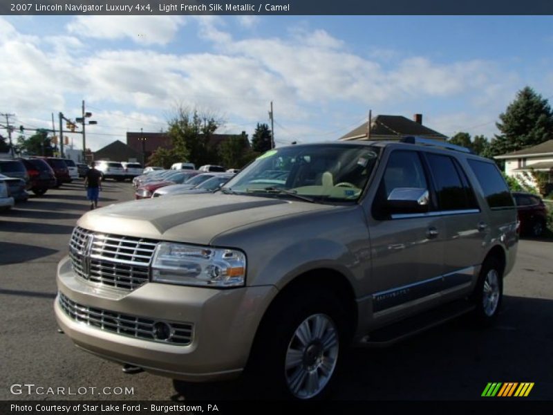 Light French Silk Metallic / Camel 2007 Lincoln Navigator Luxury 4x4