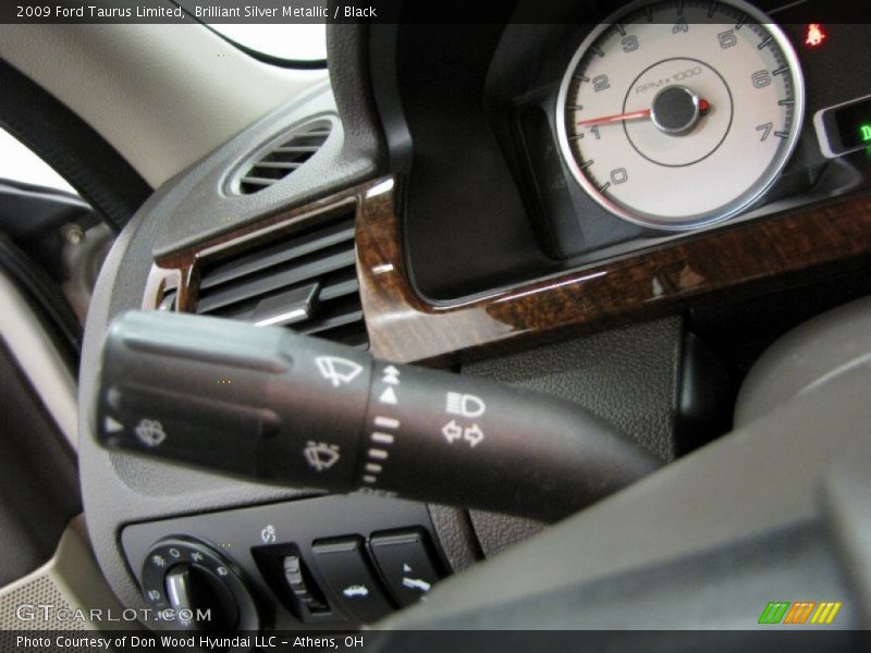 Brilliant Silver Metallic / Black 2009 Ford Taurus Limited