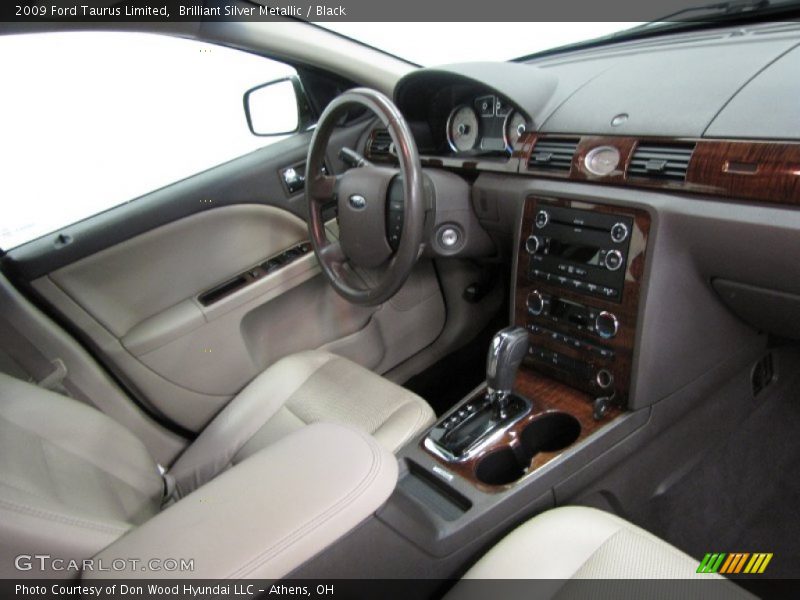 Brilliant Silver Metallic / Black 2009 Ford Taurus Limited