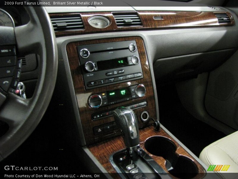 Brilliant Silver Metallic / Black 2009 Ford Taurus Limited