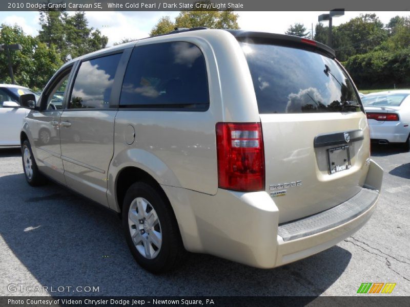 White Gold Pearl / Dark Slate Gray/Light Shale 2010 Dodge Grand Caravan SE
