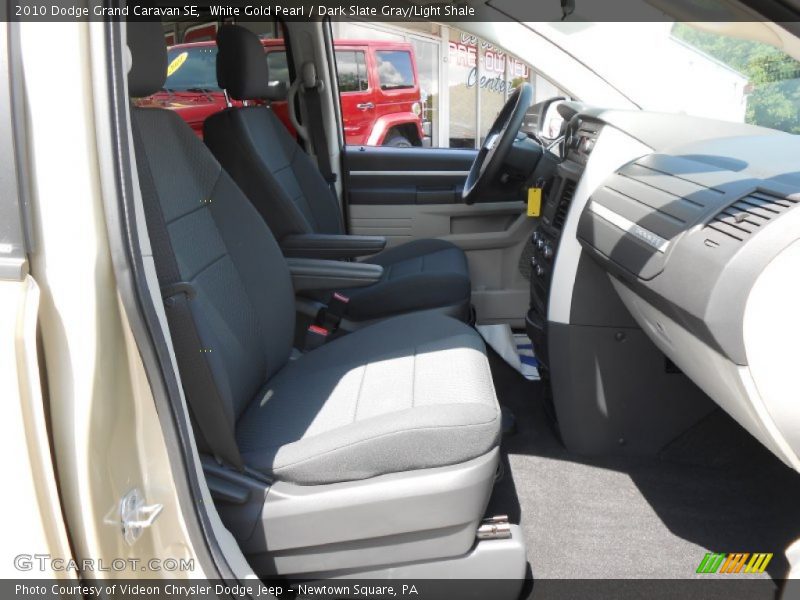 White Gold Pearl / Dark Slate Gray/Light Shale 2010 Dodge Grand Caravan SE