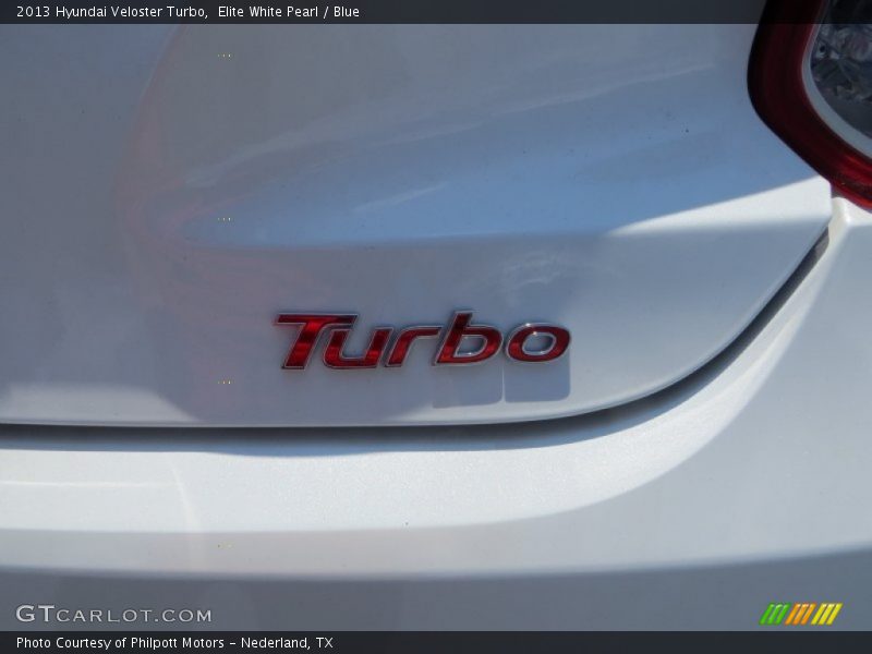 Elite White Pearl / Blue 2013 Hyundai Veloster Turbo