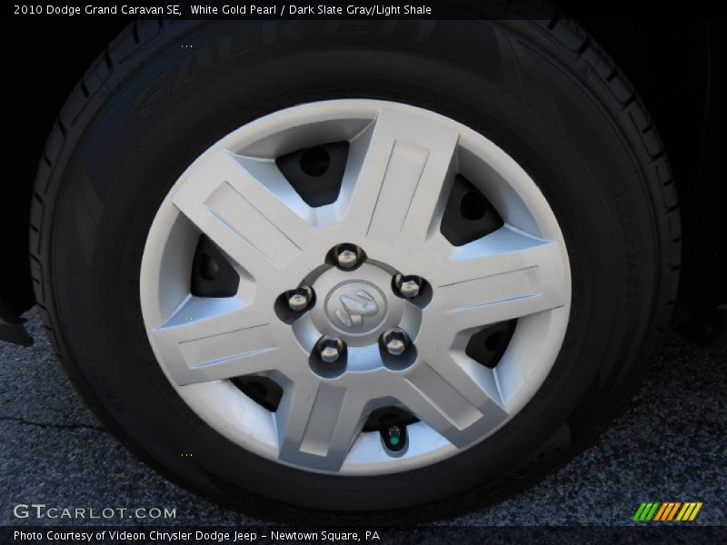 White Gold Pearl / Dark Slate Gray/Light Shale 2010 Dodge Grand Caravan SE