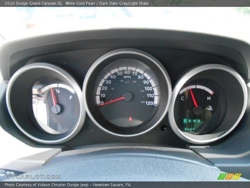 White Gold Pearl / Dark Slate Gray/Light Shale 2010 Dodge Grand Caravan SE