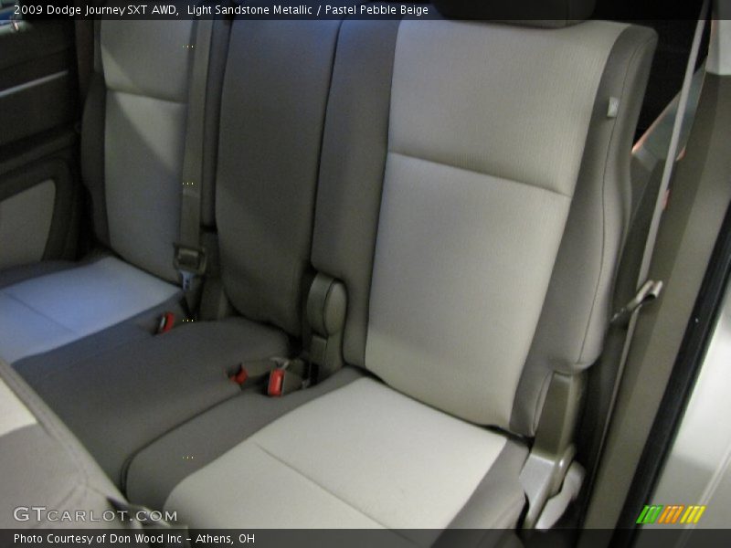 Light Sandstone Metallic / Pastel Pebble Beige 2009 Dodge Journey SXT AWD