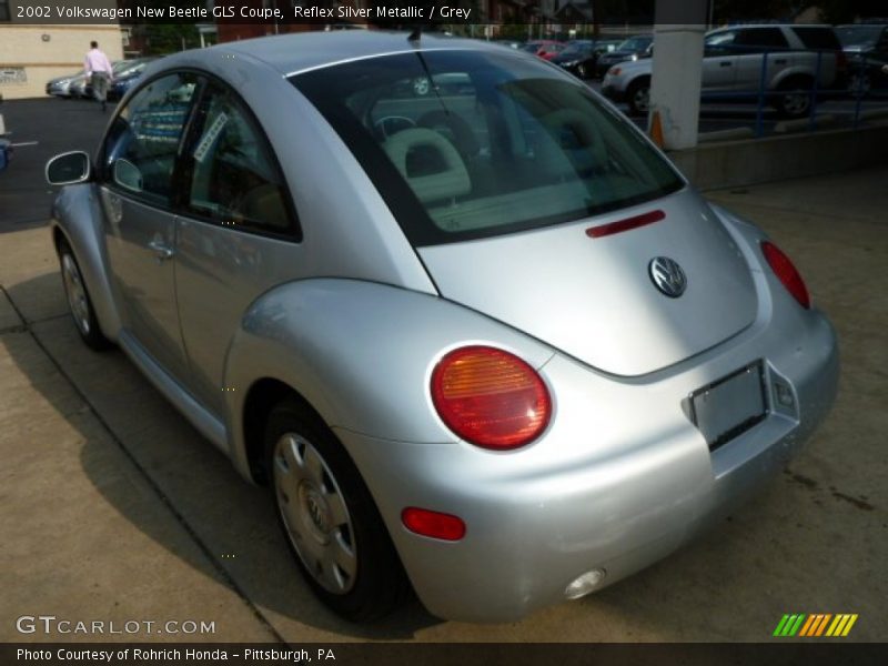 Reflex Silver Metallic / Grey 2002 Volkswagen New Beetle GLS Coupe