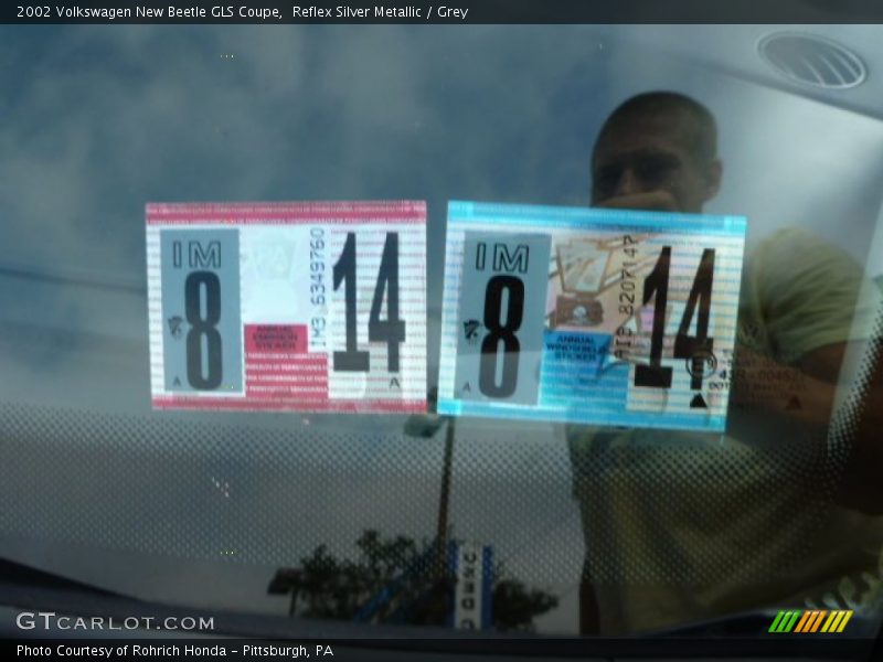 Reflex Silver Metallic / Grey 2002 Volkswagen New Beetle GLS Coupe