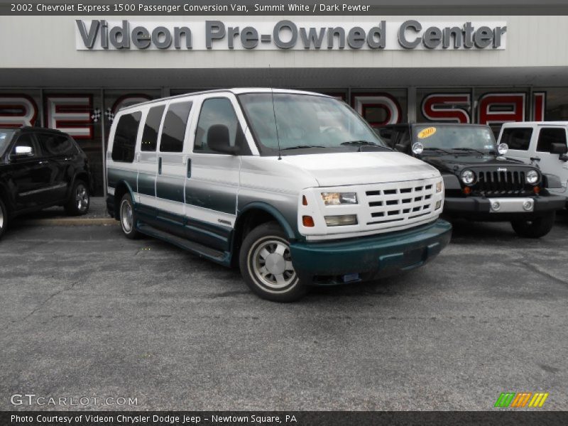 Summit White / Dark Pewter 2002 Chevrolet Express 1500 Passenger Conversion Van
