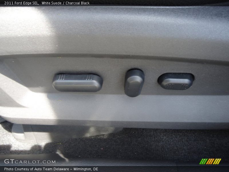 White Suede / Charcoal Black 2011 Ford Edge SEL
