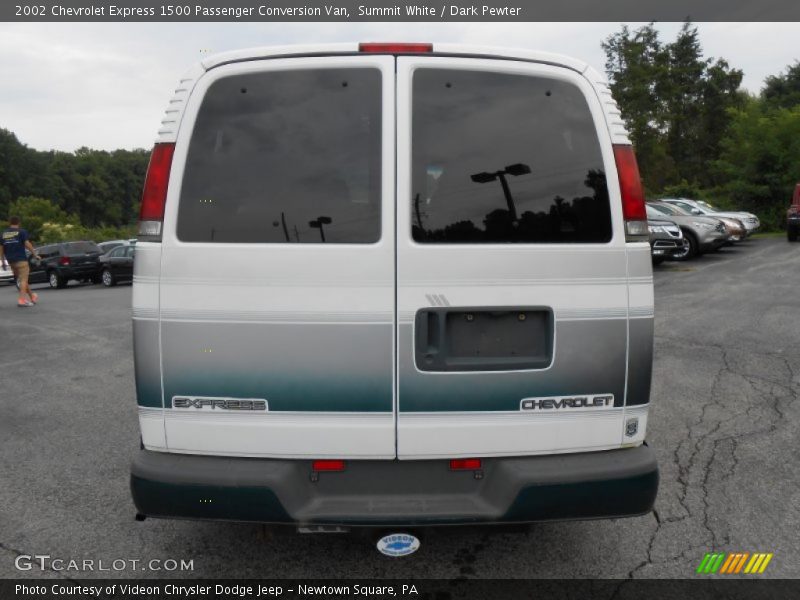 Summit White / Dark Pewter 2002 Chevrolet Express 1500 Passenger Conversion Van