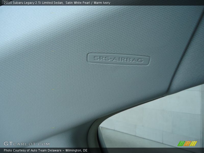 Satin White Pearl / Warm Ivory 2010 Subaru Legacy 2.5i Limited Sedan