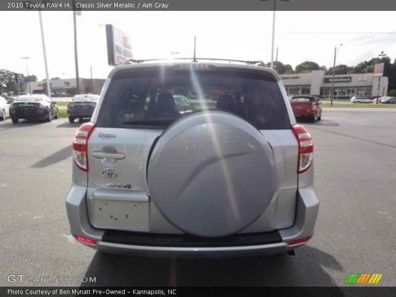 Classic Silver Metallic / Ash Gray 2010 Toyota RAV4 I4