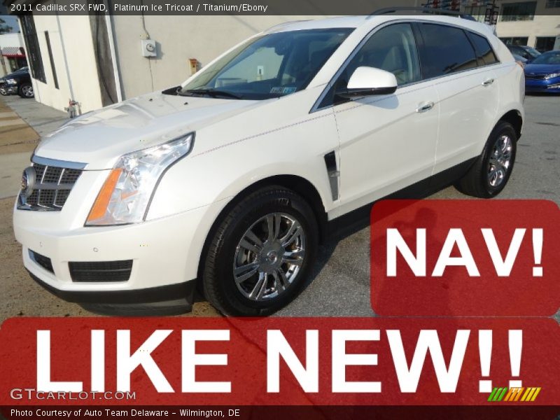 Platinum Ice Tricoat / Titanium/Ebony 2011 Cadillac SRX FWD