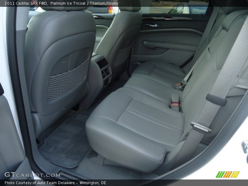 Platinum Ice Tricoat / Titanium/Ebony 2011 Cadillac SRX FWD