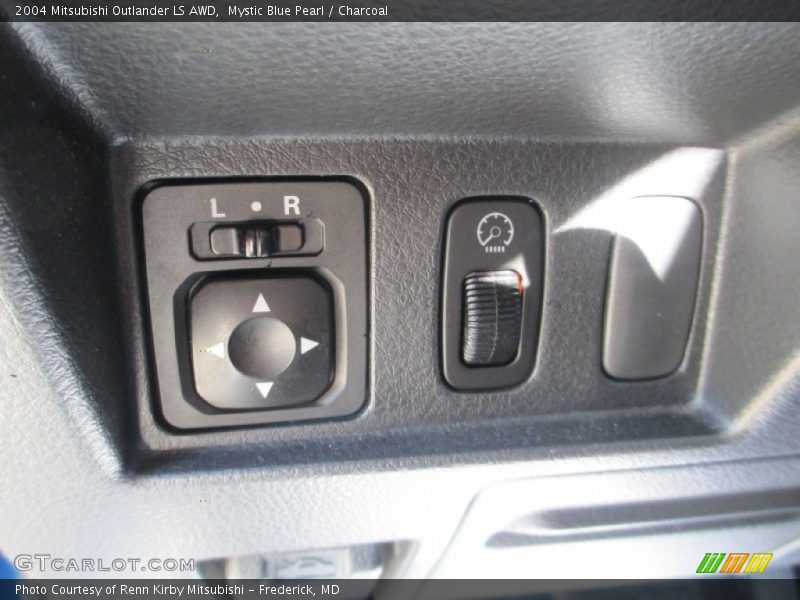Mystic Blue Pearl / Charcoal 2004 Mitsubishi Outlander LS AWD