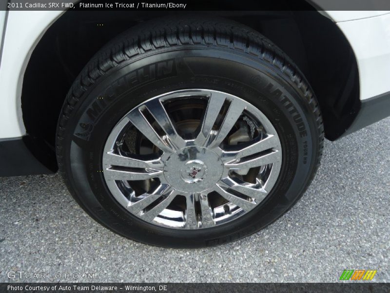 Platinum Ice Tricoat / Titanium/Ebony 2011 Cadillac SRX FWD