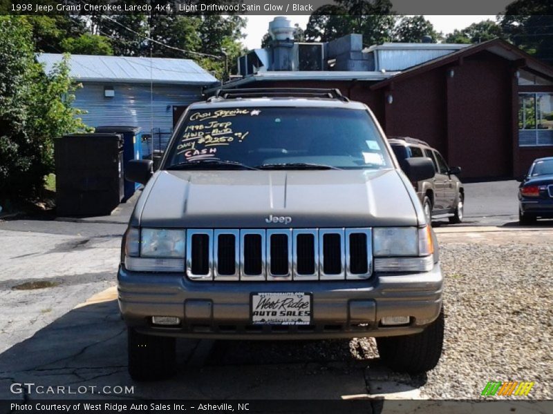 Light Driftwood Satin Glow / Black 1998 Jeep Grand Cherokee Laredo 4x4
