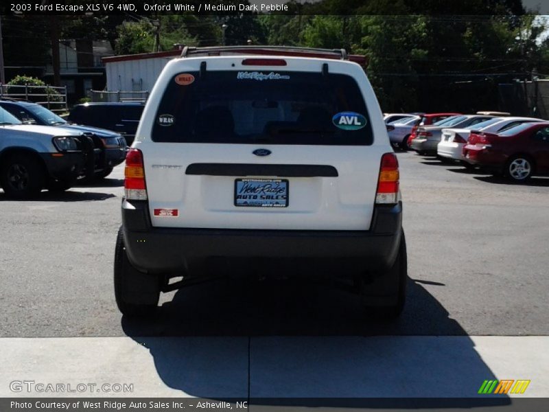 Oxford White / Medium Dark Pebble 2003 Ford Escape XLS V6 4WD