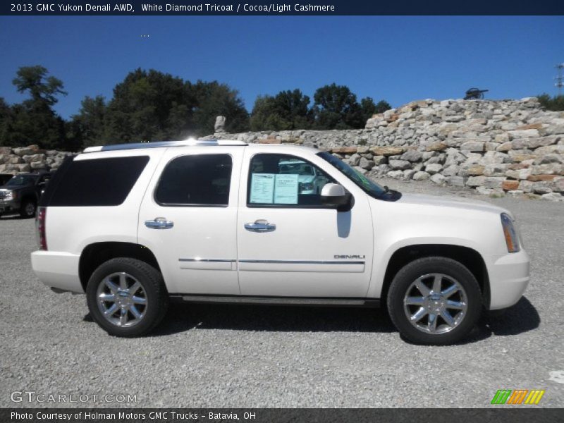 White Diamond Tricoat / Cocoa/Light Cashmere 2013 GMC Yukon Denali AWD