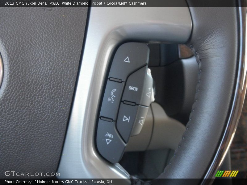 White Diamond Tricoat / Cocoa/Light Cashmere 2013 GMC Yukon Denali AWD