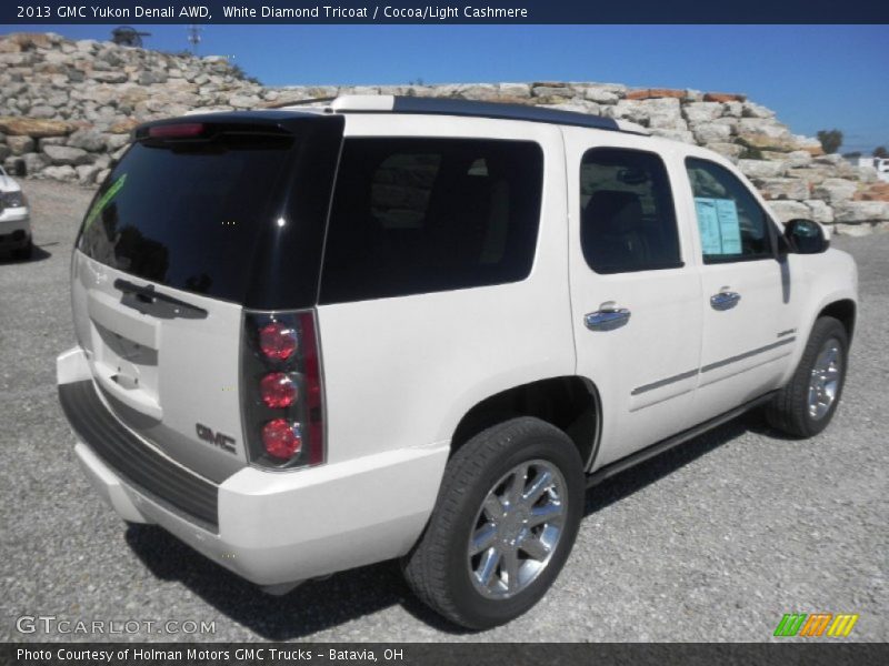 White Diamond Tricoat / Cocoa/Light Cashmere 2013 GMC Yukon Denali AWD