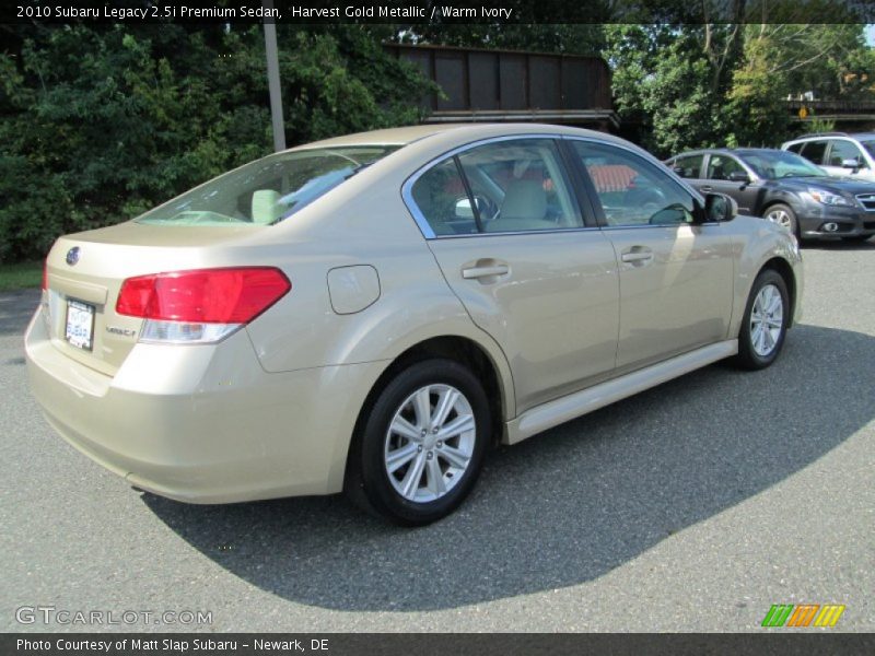 Harvest Gold Metallic / Warm Ivory 2010 Subaru Legacy 2.5i Premium Sedan