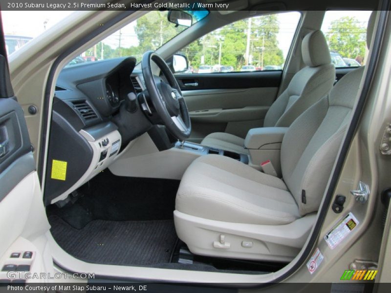 Harvest Gold Metallic / Warm Ivory 2010 Subaru Legacy 2.5i Premium Sedan