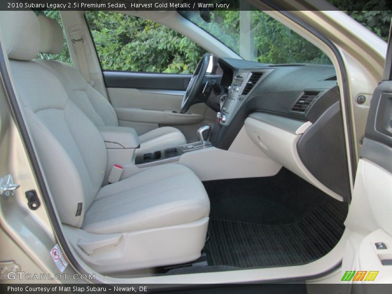 Harvest Gold Metallic / Warm Ivory 2010 Subaru Legacy 2.5i Premium Sedan