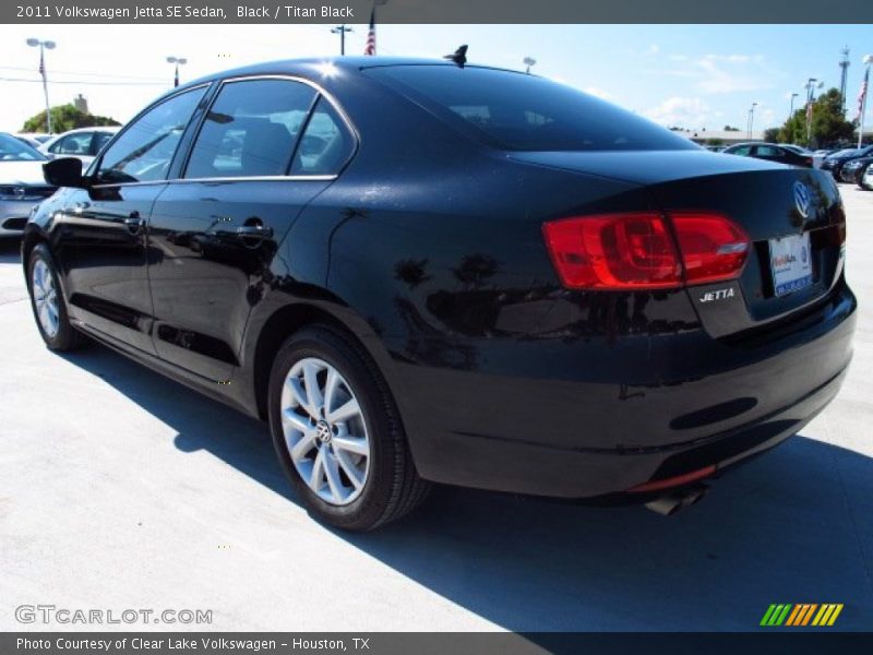 Black / Titan Black 2011 Volkswagen Jetta SE Sedan