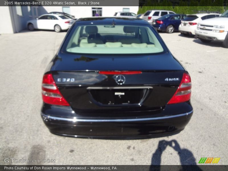 Black / Stone 2005 Mercedes-Benz E 320 4Matic Sedan