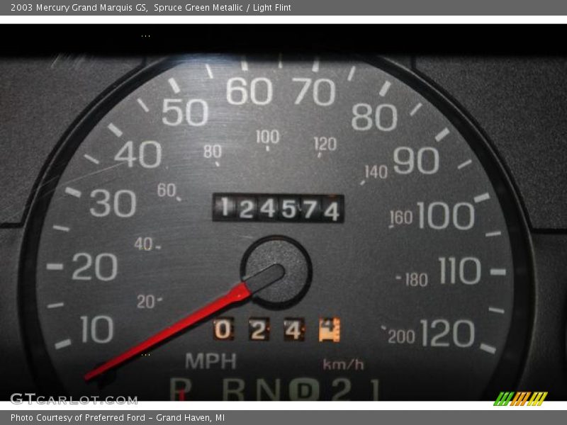 Spruce Green Metallic / Light Flint 2003 Mercury Grand Marquis GS
