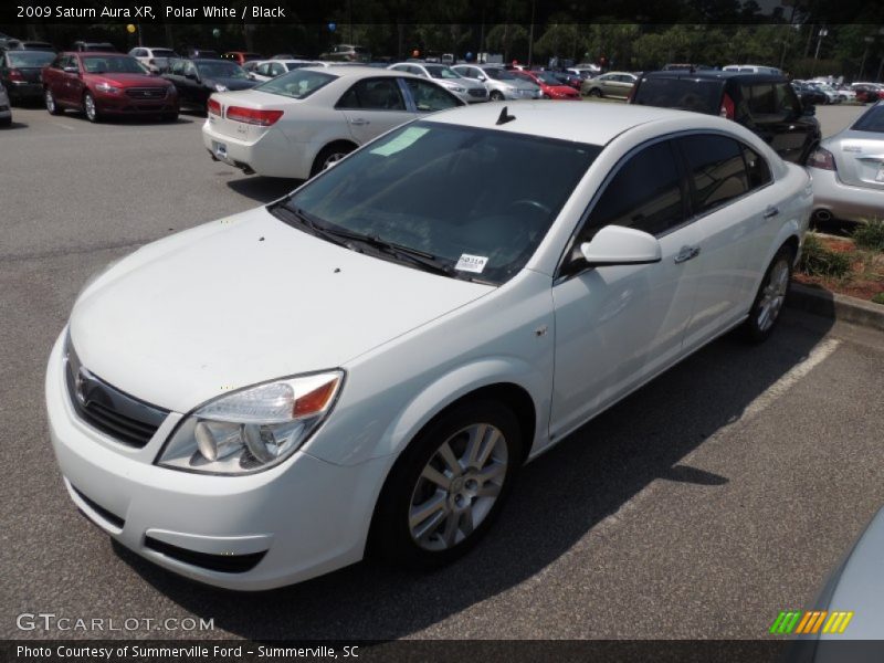 Polar White / Black 2009 Saturn Aura XR