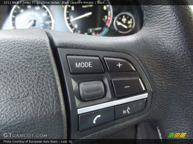 Controls of 2011 7 Series 750Li xDrive Sedan