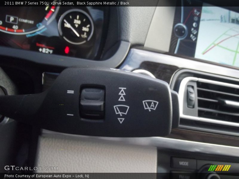 Controls of 2011 7 Series 750Li xDrive Sedan