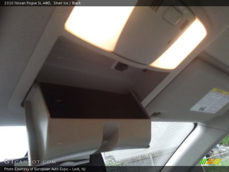 Silver Ice / Black 2010 Nissan Rogue SL AWD