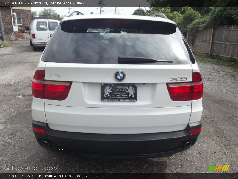 Alpine White / Black 2009 BMW X5 xDrive30i