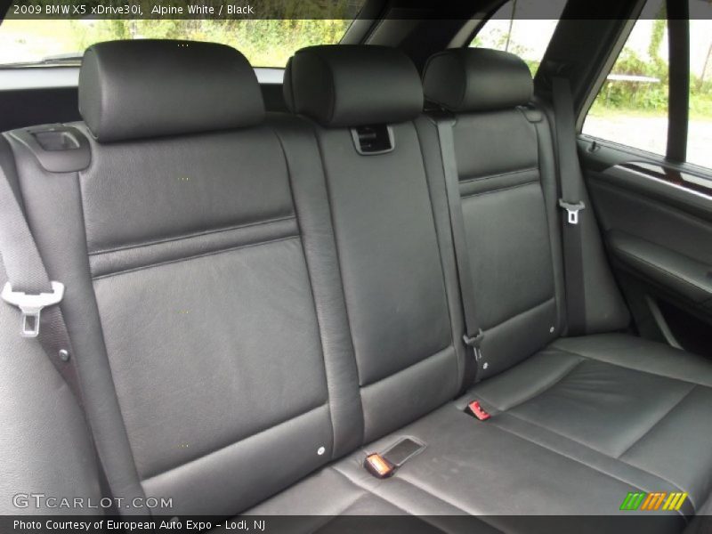 Alpine White / Black 2009 BMW X5 xDrive30i