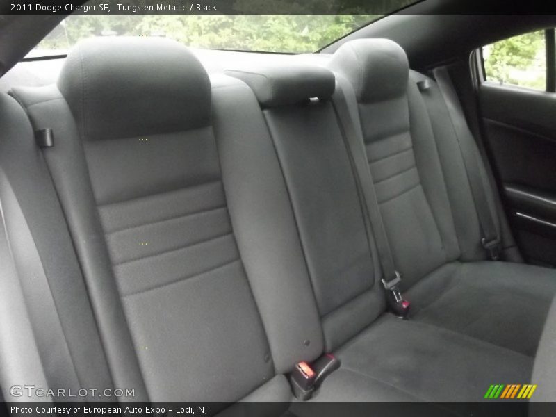 Tungsten Metallic / Black 2011 Dodge Charger SE