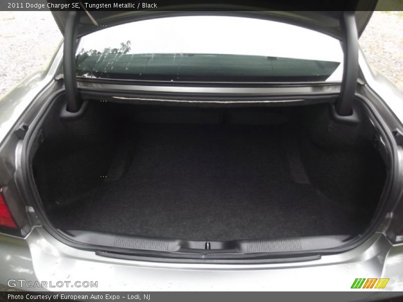 Tungsten Metallic / Black 2011 Dodge Charger SE
