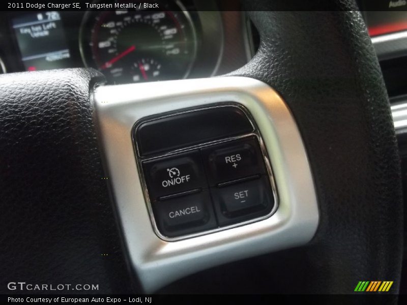 Tungsten Metallic / Black 2011 Dodge Charger SE
